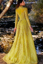 Load image into Gallery viewer, MNM Couture K3926
