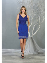 Load image into Gallery viewer, May Queen MQ1808
