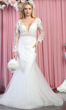 Load image into Gallery viewer, May Queen RQ7892
