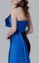 Load image into Gallery viewer, MnM Couture N0463
