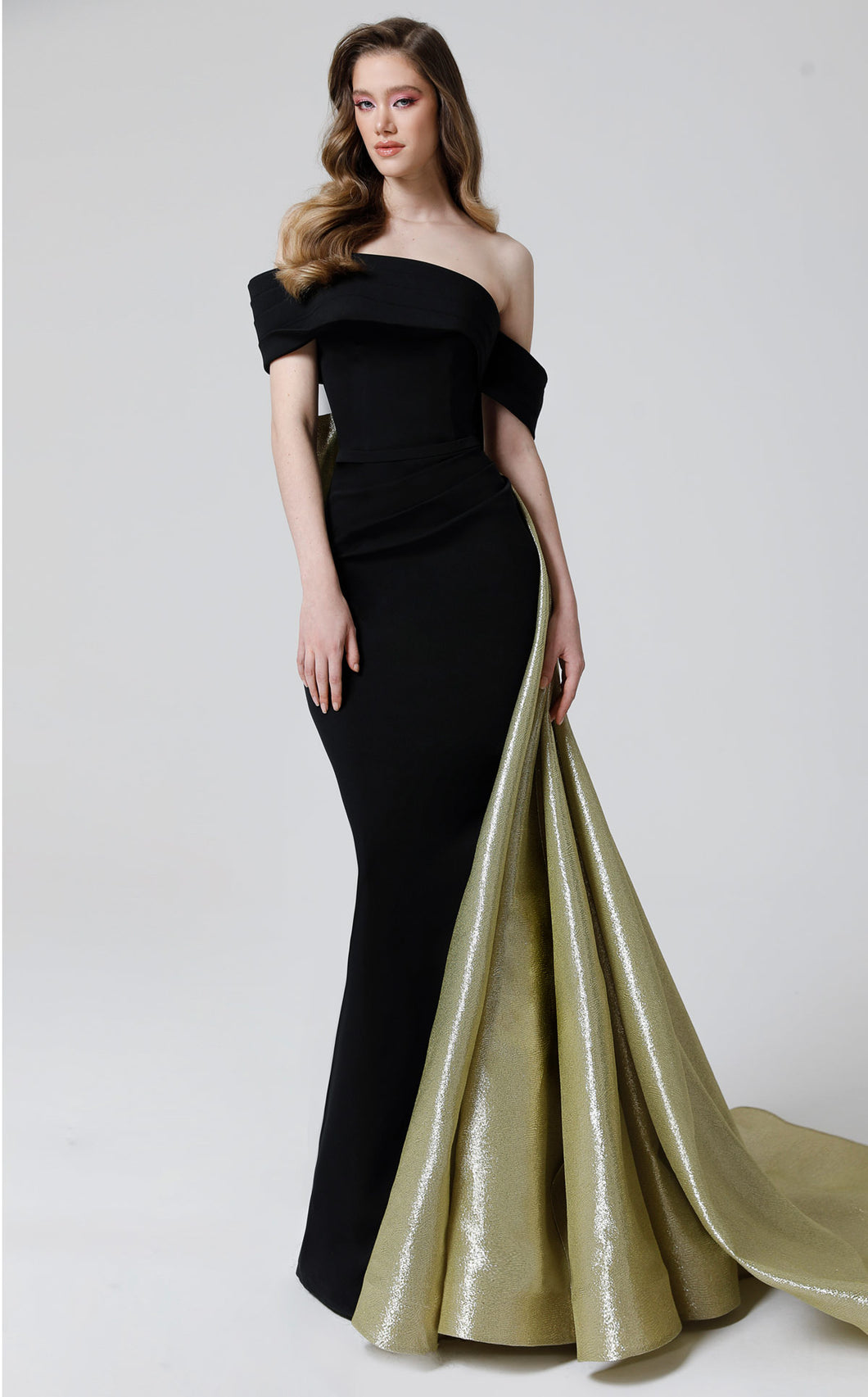 MNM Couture N0466