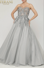 Load image into Gallery viewer, Terani Couture 2011p1206
