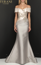 Load image into Gallery viewer, Terani Couture 2011M2159
