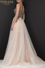 Load image into Gallery viewer, Terani Couture 2011p1070
