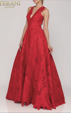 Load image into Gallery viewer, Terani Couture 2012p1407
