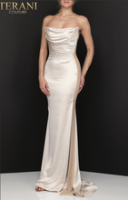 Load image into Gallery viewer, Terani Couture 2015p1461
