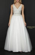 Load image into Gallery viewer, Terani Couture 2011p1178

