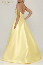 Load image into Gallery viewer, Terani Couture 2017p1421
