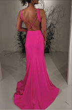 Load image into Gallery viewer, Terani Couture 2011P1033

