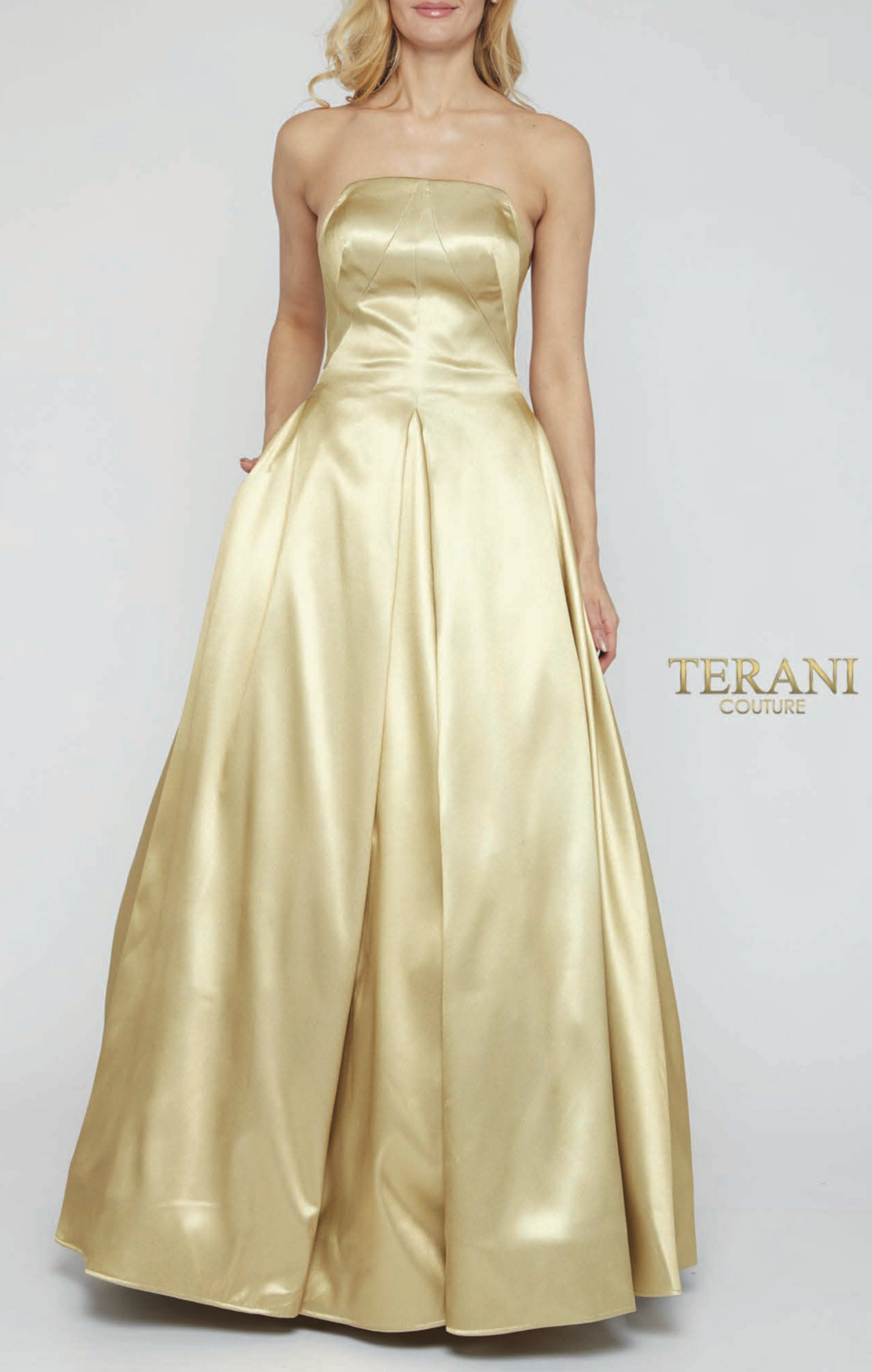 Terani Couture 2011p1185