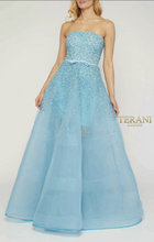 Load image into Gallery viewer, Terani Couture 2012p1400
