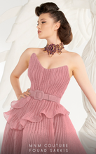 Load image into Gallery viewer, MnM Couture 2570
