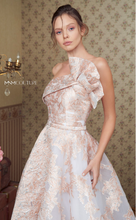 Load image into Gallery viewer, MnM Couture N0340
