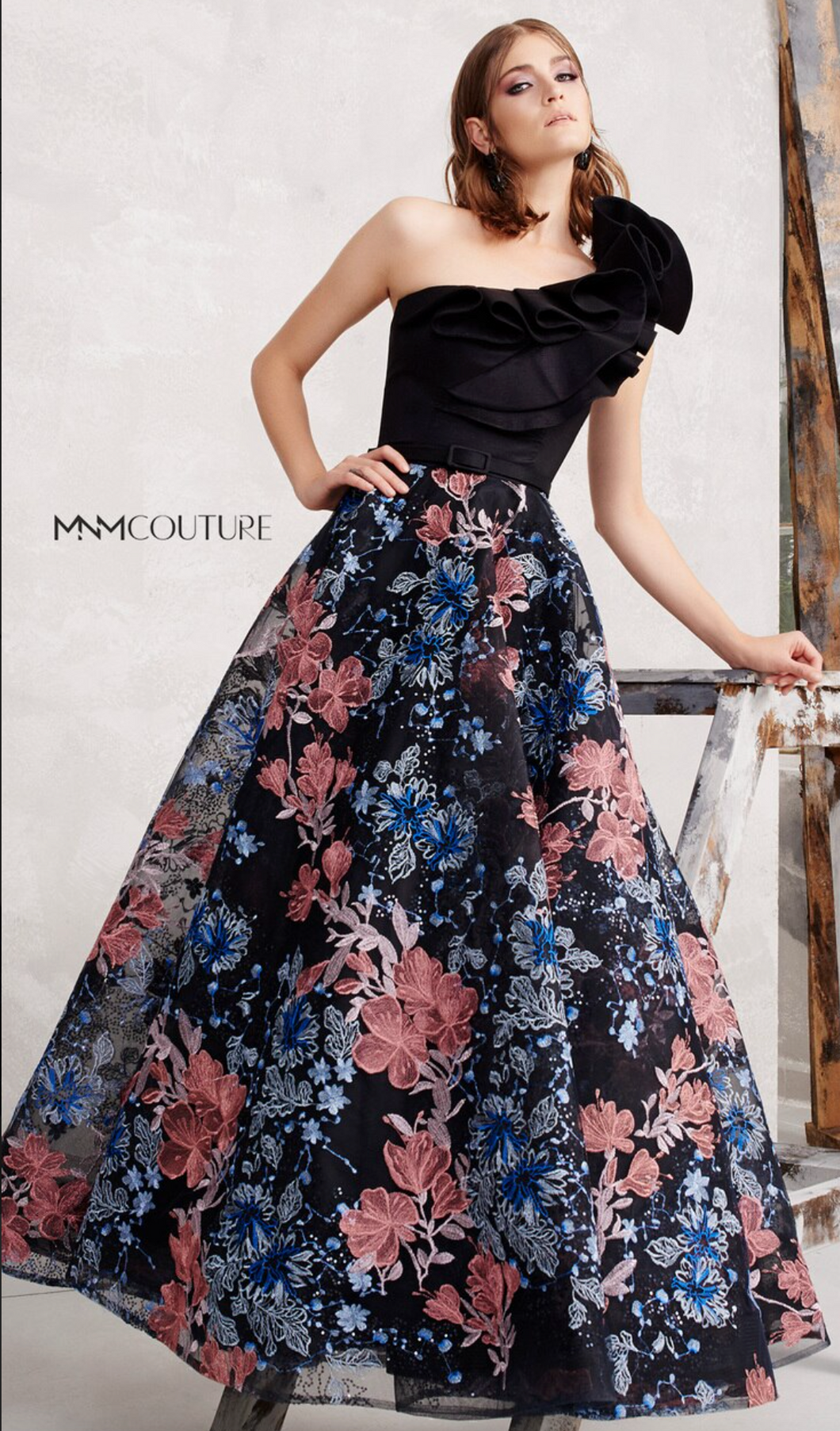 MNM Couture  N0274