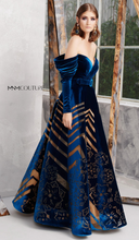 Load image into Gallery viewer, MNM Couture  M0279
