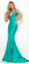 Load image into Gallery viewer, Jasz Couture 7014
