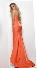 Load image into Gallery viewer, Jasz Couture 7035
