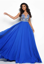 Load image into Gallery viewer, Jasz Couture 7031
