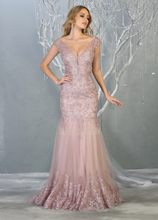 Load image into Gallery viewer, May Queen RQ7785
