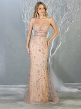 Load image into Gallery viewer, May Queen RQ7808
