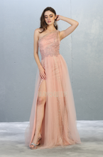 Load image into Gallery viewer, May Queen RQ7809
