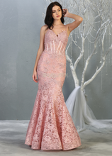 Load image into Gallery viewer, May Queen RQ7865
