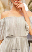 Load image into Gallery viewer, MnM Couture F6205
