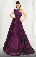 Load image into Gallery viewer, MnM Couture 2558
