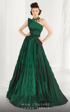 Load image into Gallery viewer, MnM Couture 2558
