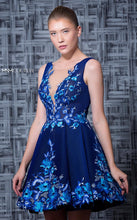 Load image into Gallery viewer, MNM Couture K3575
