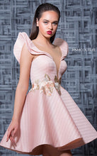 Load image into Gallery viewer, MNM Couture K3576
