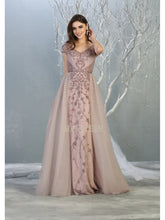 Load image into Gallery viewer, May Queen RQ7833

