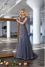 Load image into Gallery viewer, Juliet vol33 693
