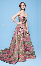 Load image into Gallery viewer, MNM Couture N0231
