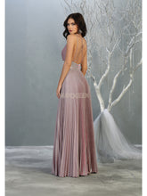 Load image into Gallery viewer, May Queen RQ7828
