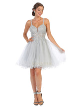Load image into Gallery viewer, May Queen MQ1693
