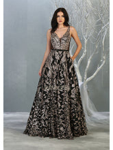 Load image into Gallery viewer, May Queen RQ7842
