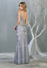 Load image into Gallery viewer, May Queen RQ 7840
