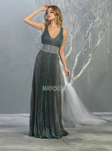 Load image into Gallery viewer, May Queen RQ7828
