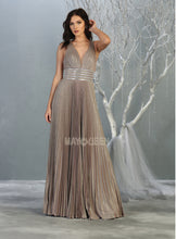 Load image into Gallery viewer, May Queen RQ7828
