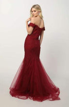 Load image into Gallery viewer, Juliet vol33 693
