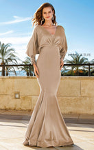 Load image into Gallery viewer, MnM Couture F6113
