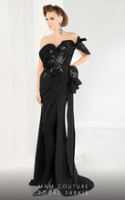 Load image into Gallery viewer, MnM Couture 2579
